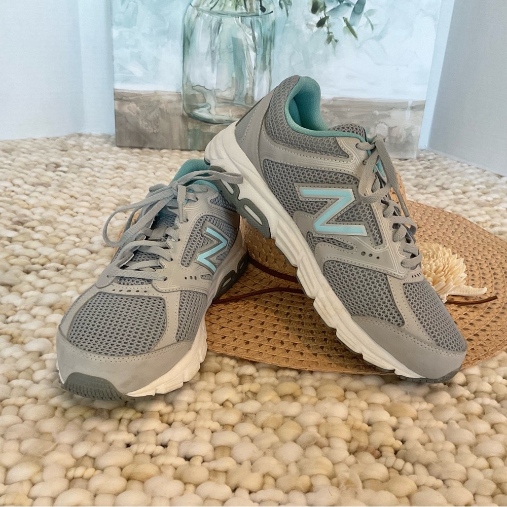 New Balance 460 V2 Running Shoes Size 8.5D Wide